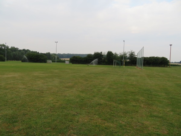 Mühlenstadion B-Platz - Giesen-Hasede