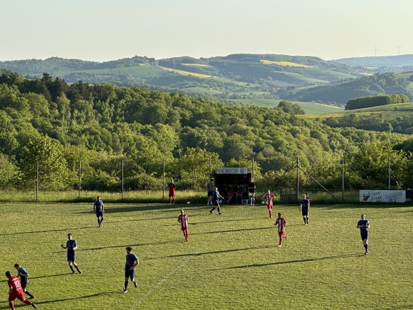 Sportplatz hinter dem Föhr - Neunkirchen/Potzberg