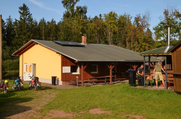 Sportplatz Hennersdorfer Alm - Dippoldiswalde-Hennersdorf