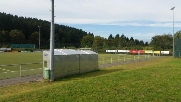 Sportplatz Am Sonderner Kopf - Olpe-Sondern