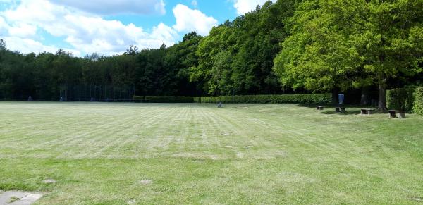 Sportplatz am Hettberg - Barntrup-Alverdissen
