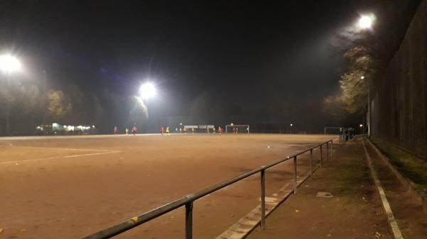 Sportplatz am Kallebad - Wiesbaden-Gräselberg