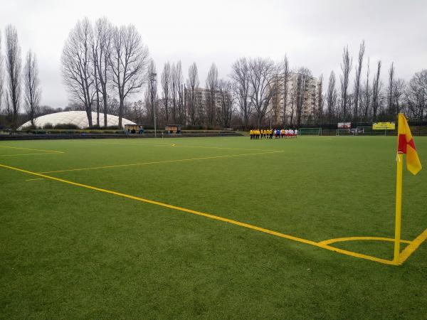 Sportplatz Ollenhauer Ritze - Berlin-Reinickendorf