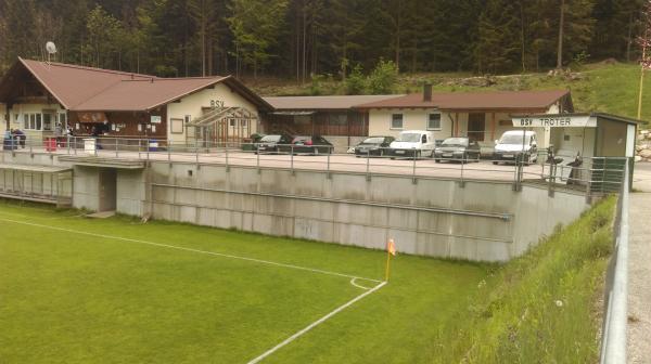 Drei-Lärchen-Stadion - Bad Bleiberg