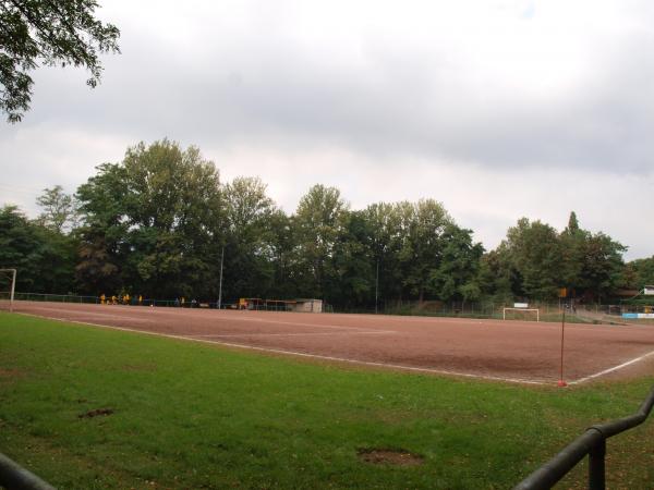 Sportplatz Weststraße - Duisburg-Beeck