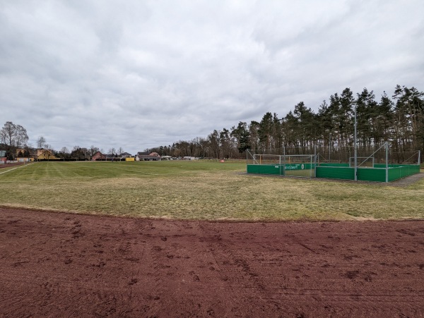 Fontane Sportanlage - Nennhausen