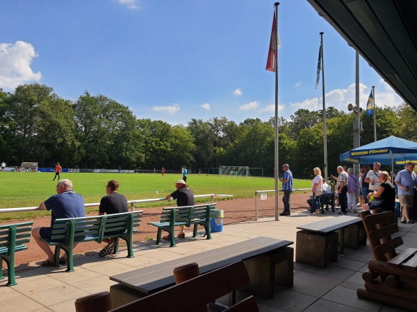 Sportanlage Salzdahlumer Straße - Braunschweig-Mascherode