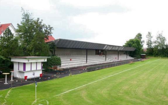Heinrich-Oßwald-Stadion - Illertissen-Au