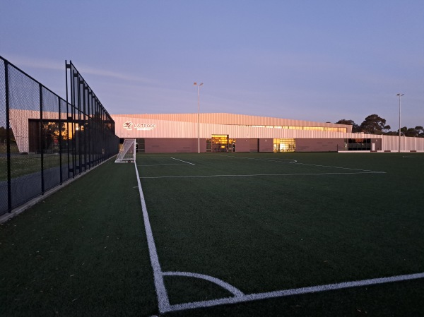 La Trobe University field 3 - Melbourne