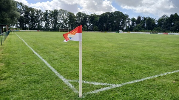 Sportanlage Schwarzer Weg B-Platz - Wöhrden