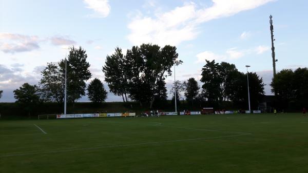 Sportplatz Wase - Lohn