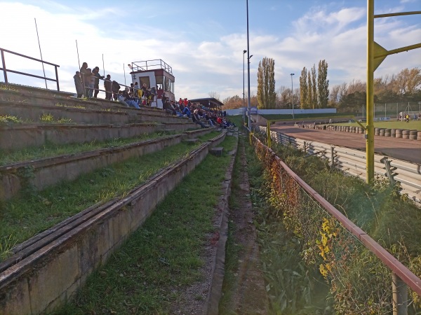 Sportanlage Natschbach-Loipersbach - Loipersbach