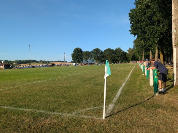 Sportplatz am Ederfeld - Felsberg-Lohre