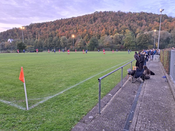 Robert-Epple-Stadion Nebenplatz - Blaustein