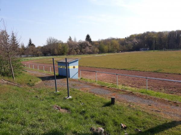 Sportplatz am Bahnhof - Arnstein/Harz-Sandersleben 