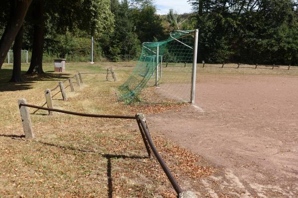 Stadion am Hötzelenberg Nebenplatz - Erkelenz-Lövenich