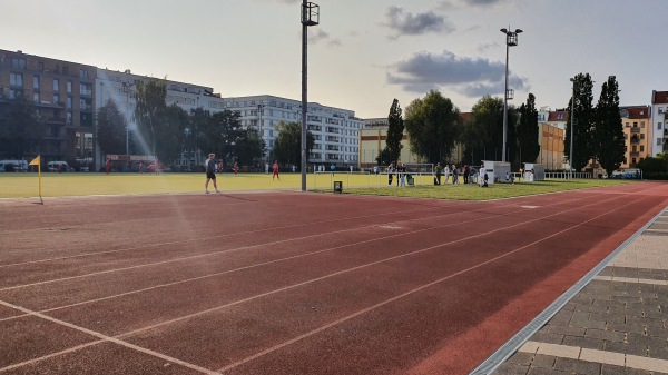 Kurt-Ritter-Sportplatz - Berlin-Friedrichshain