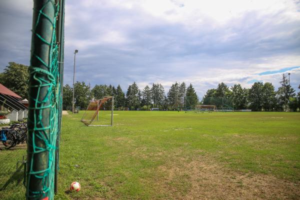 Sportanlage Wiesengrund Platz 2 - Erlangen-Alterlangen