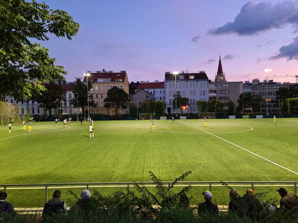 Sportplatz Red Star Auto Platz 2 - Wien