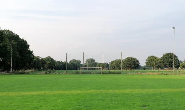 Sportplatz am Dorfgemeinschaftshaus - Haren/Ems-Landegge