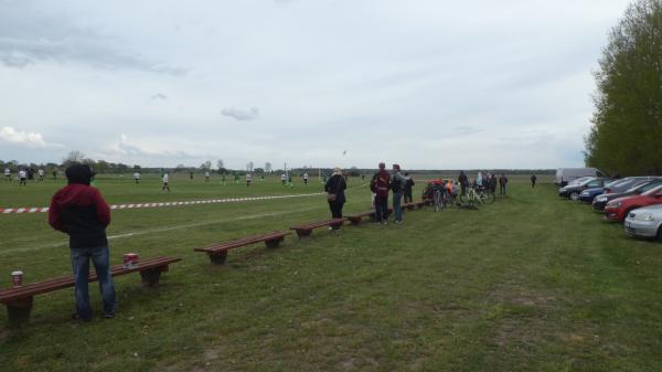 Boisko w Sowno - Płoty-Sowno