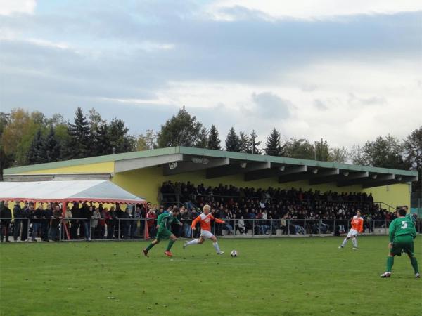 Sportplatz Sierndorf - Sierndorf