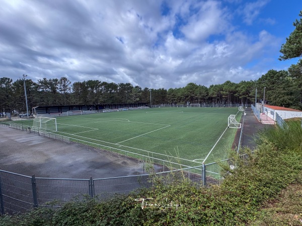 Campo de Fútbol Municipal de A Bouza - La Isla de Arosa (A Illa de Arousa), GA