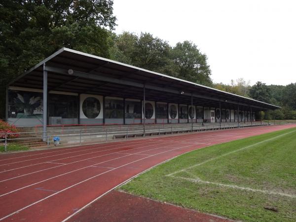 Bezirkssportanlage Burgwallstadion - Bremen-Blumenthal