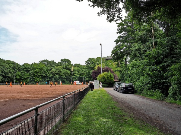 Sportplatz an der Mühle - Neukirchen-Vluyn-Rayen