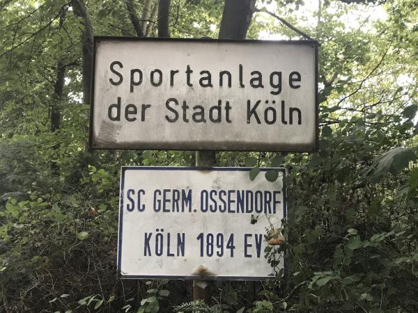 Josef-Sampels-Sportanlage Germaniaplatz - Köln-Ossendorf