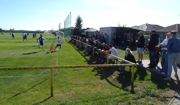 Futbalové ihrisko Kopčany - Kopčany