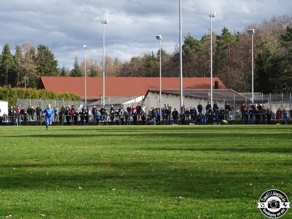 Sportanlage Roter Stich - Berglen-Hößlinswart