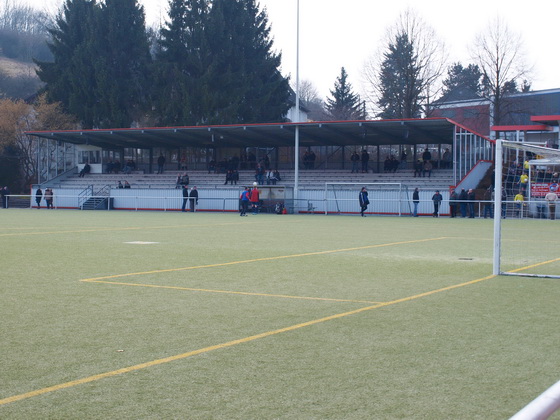 Willi-Vieler-Stadion - Iserlohn-Oestrich