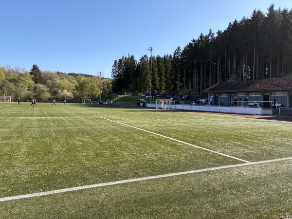 Sportplatz Am Schwimmbad - Kelberg