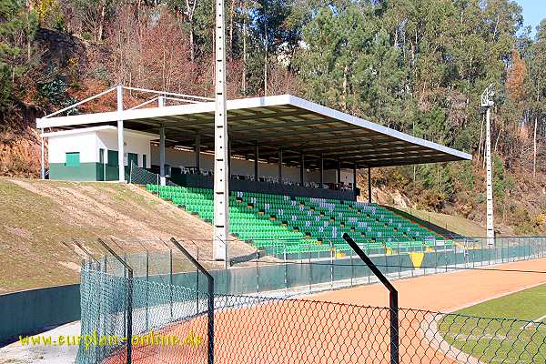 Estádio Cruz do Reguengo - Vila Verde