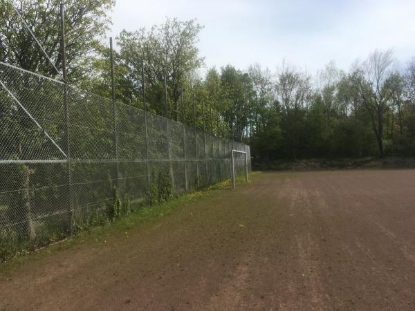 Sportanlage Petit-Couronne-Straße B-Platz - Hannover-Ahlem