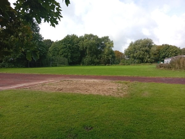Sportplatz am Wasserturm - Kiel-Neumühlen-Dietrichsdorf