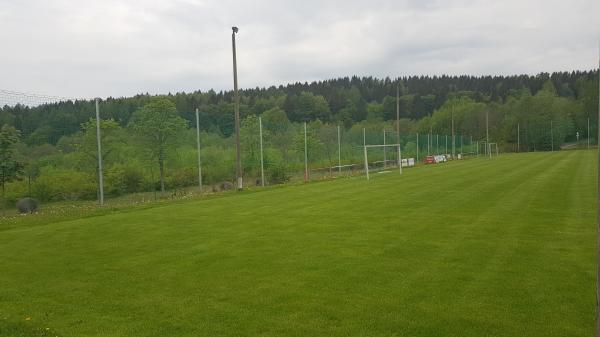 Sportplatz Am Kirchenwald - Suhl-Goldlauter