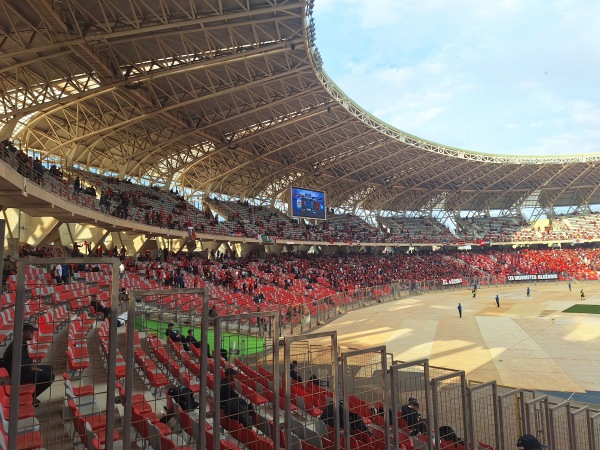 Stade Miloud Hadefi - Wahrān (Oran)