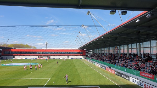 Stadion im FC Bayern Campus - München-Neuherberg