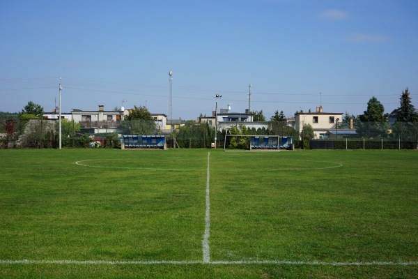Stadion Miejski w Pniewach obok - Pniewy