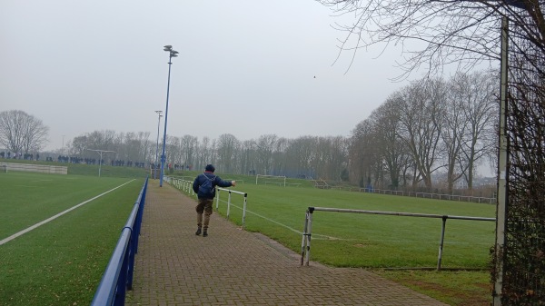 Bezirkssportanlage Westender Straße Trainingsplatz I NLZ - Duisburg-Meiderich