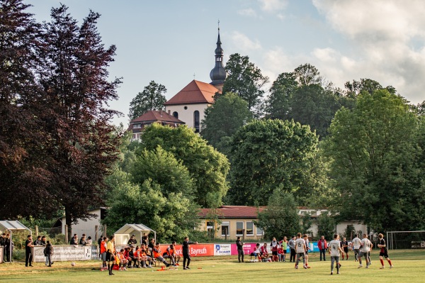 Sportplatz Weidenberg - Weidenberg
