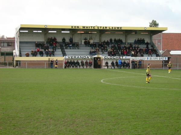 Stadion Jan Verhoeve - Menen-Lauwe