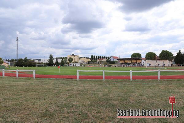 Stade Léo Lagrange - Guénange