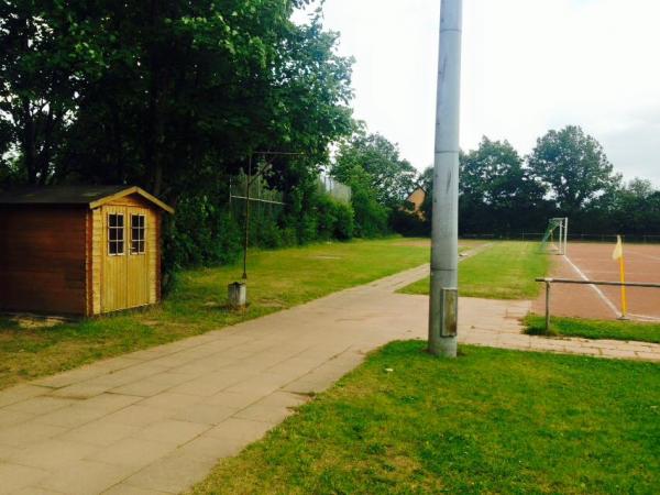 Sportplatz Hamfelderedder 2 (alt) - Börnsen