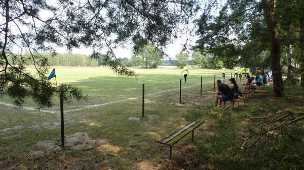 Boisko w Grabice - Grabice