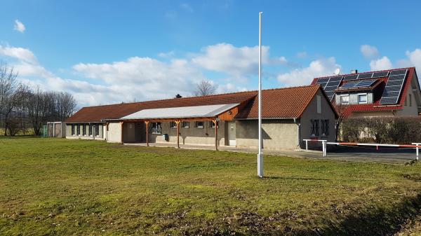 Sportplatz Leina - Leinatal-Leina