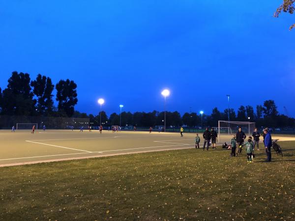 Sportpark Ostragehege Platz 12 - Dresden-Friedrichstadt