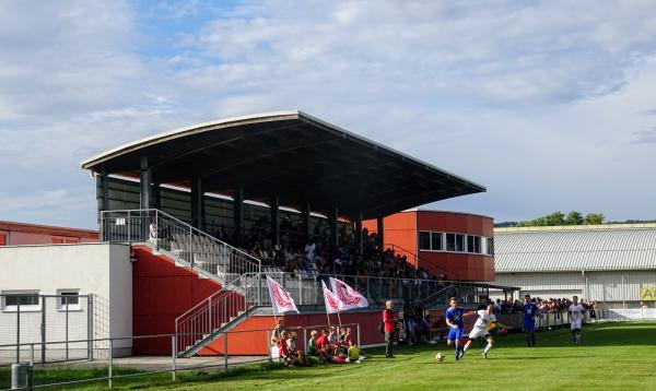 Sportplatz Loosdorf - Loosdorf